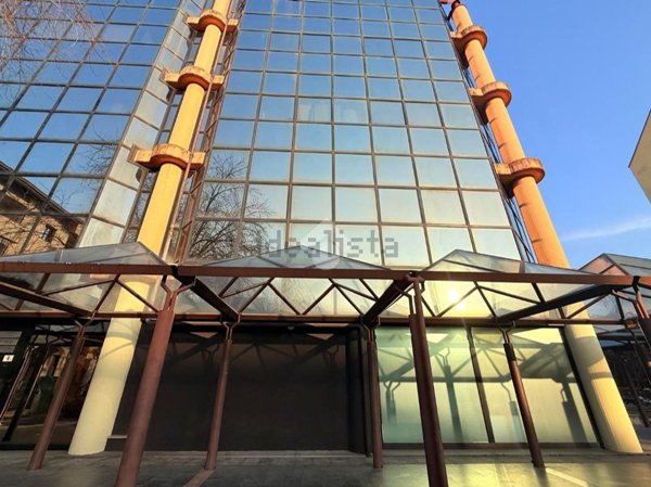 locale di sgombero in affitto a Lissone