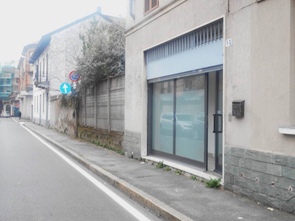 negozio in affitto a Lissone