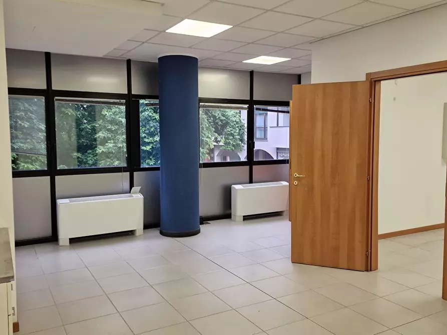 ufficio in affitto a Lissone