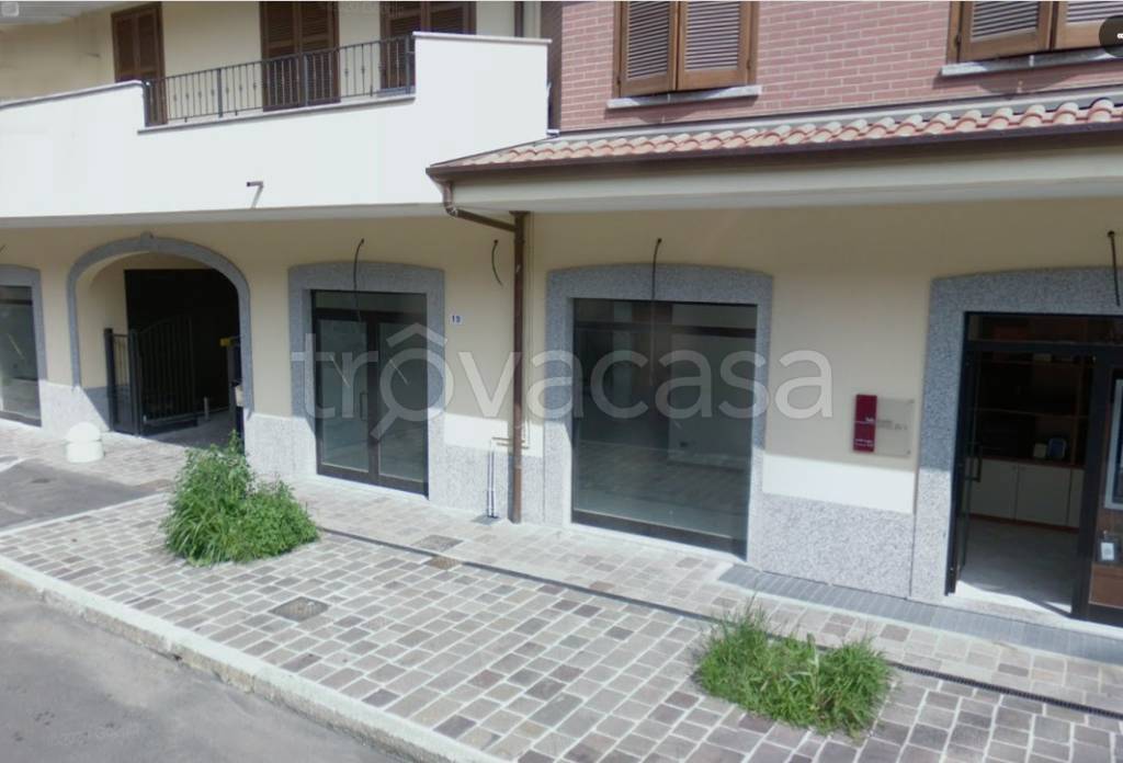 negozio in affitto a Lissone
