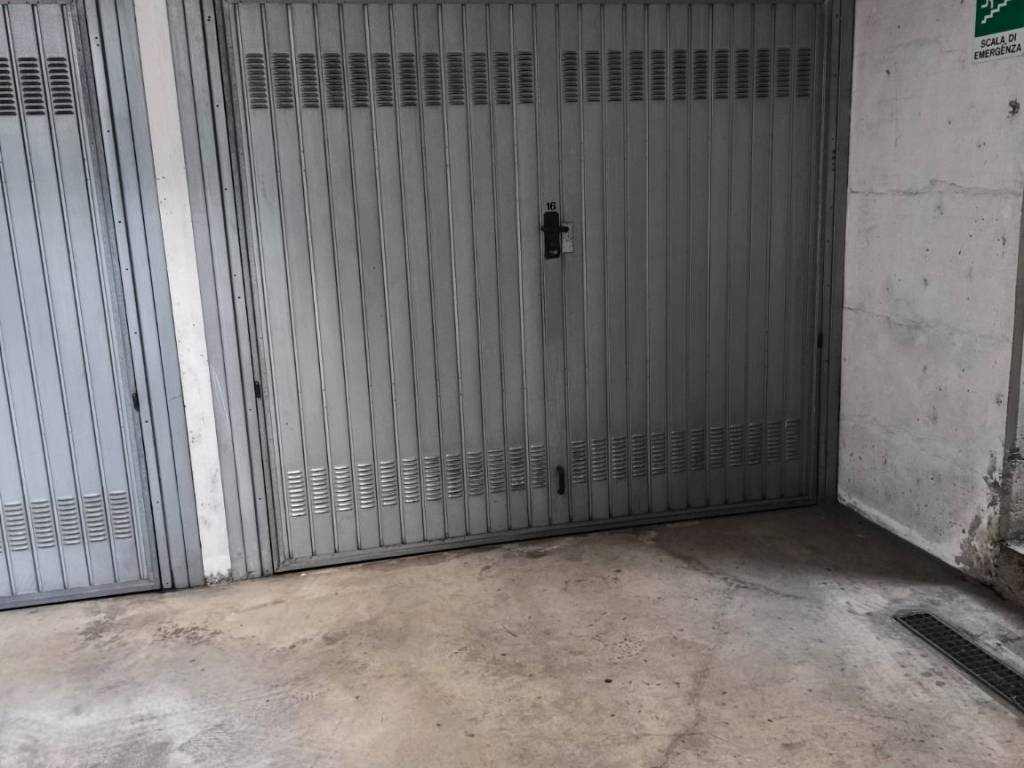 box auto in affitto a Lissone
