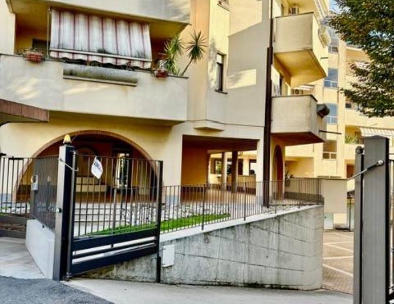 box auto in affitto a Lissone