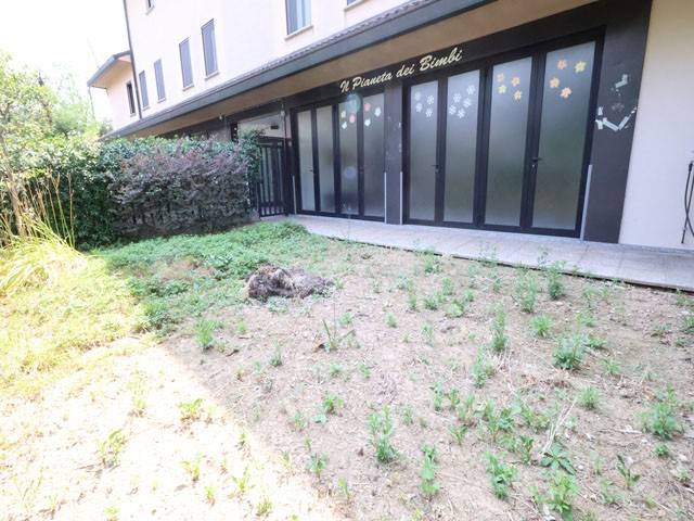 negozio in affitto a Lissone