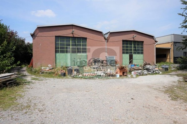 locale di sgombero in affitto a Macherio