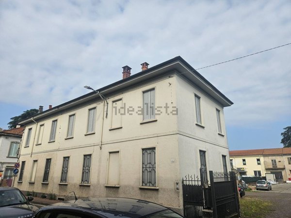 casa indipendente in affitto a Meda