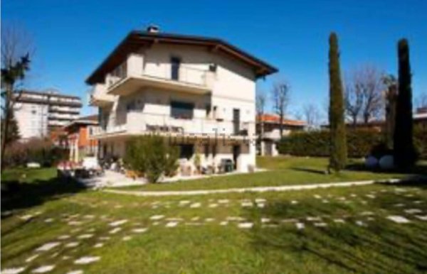 appartamento in affitto a Meda