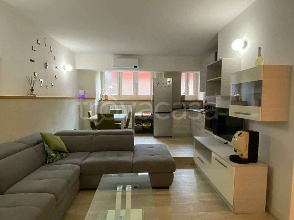 appartamento in affitto a Meda