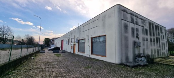 ufficio in affitto a Meda