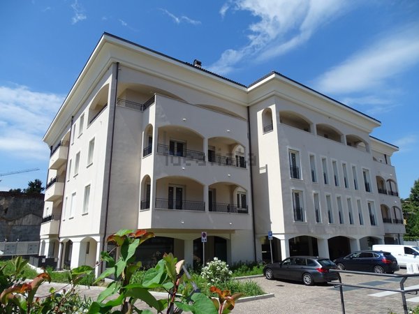 ufficio in affitto a Meda