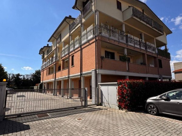 ufficio in affitto a Meda
