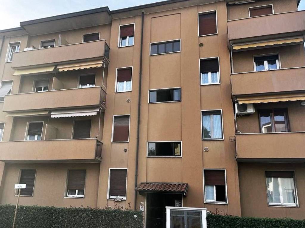 appartamento in affitto a Meda
