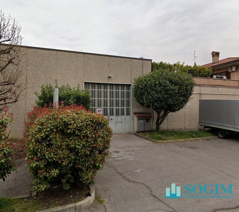 negozio in affitto a Meda