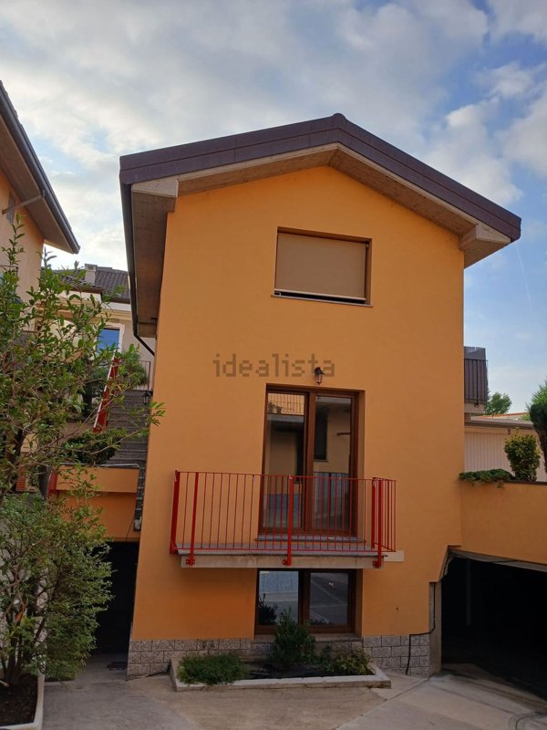 appartamento in affitto a Meda