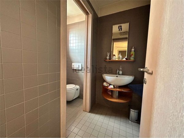 ufficio in affitto a Mezzago