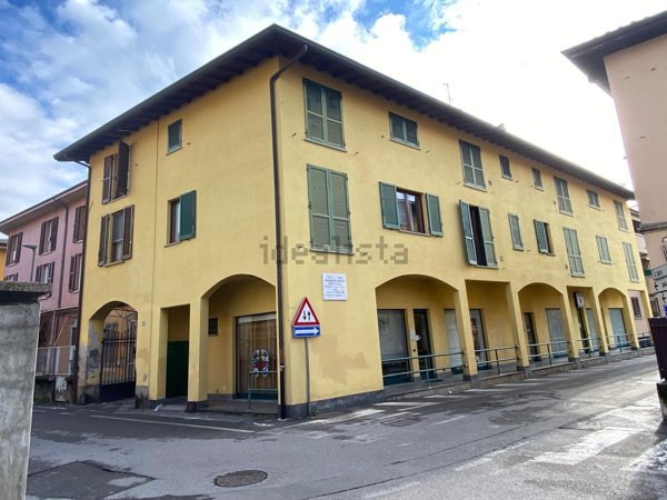 appartamento in affitto a Mezzago