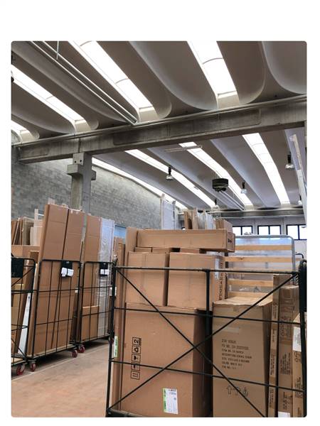 capannone in affitto a Mezzago