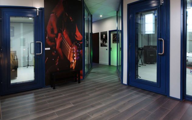 negozio in vendita a Monza
