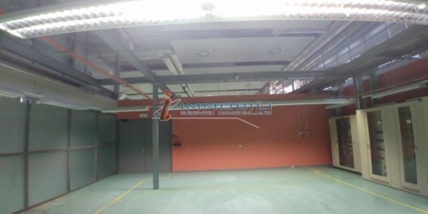 locale di sgombero in affitto a Monza