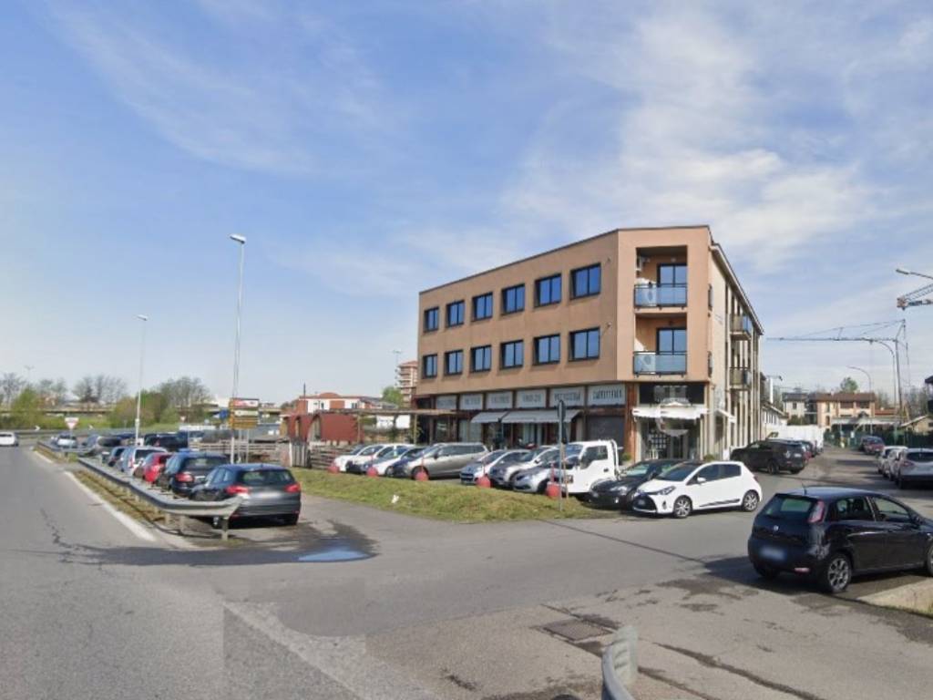 ufficio in affitto a Monza in zona Ospedale San Gerardo