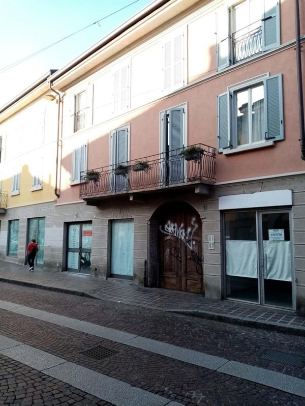 appartamento in affitto a Monza in zona Centro Storico