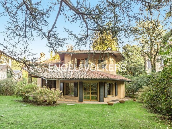 casa indipendente in affitto a Monza