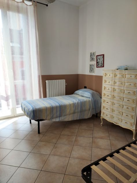 camera singola in affitto a Monza