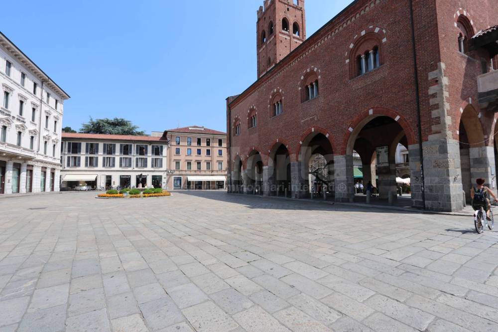 ufficio in affitto a Monza in zona Centro Storico