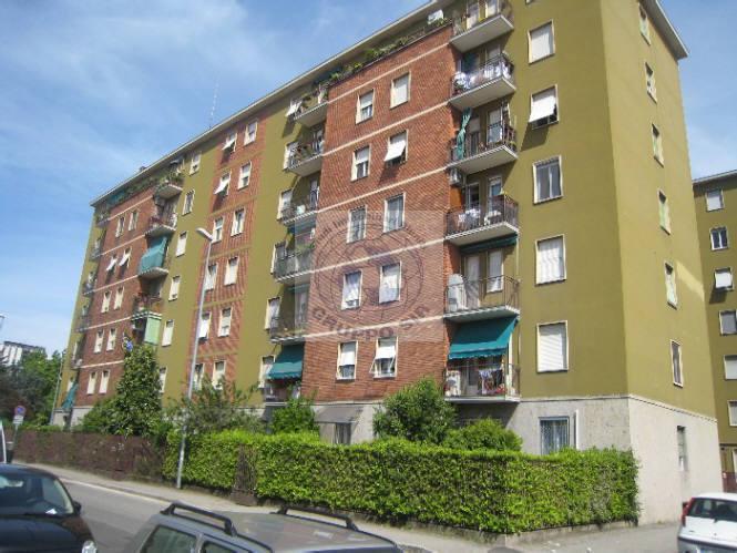 appartamento in affitto a Monza in zona Centro Storico