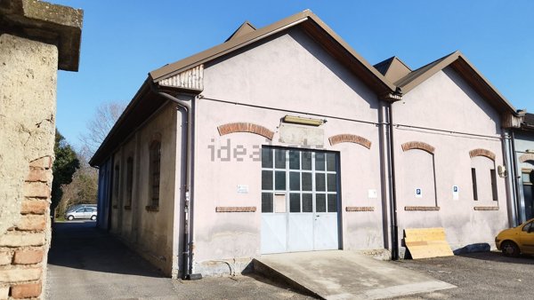 ufficio in affitto a Monza