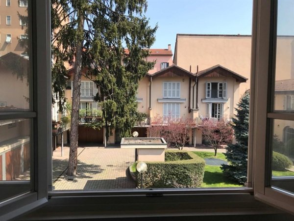 appartamento in affitto a Monza in zona Centro Storico