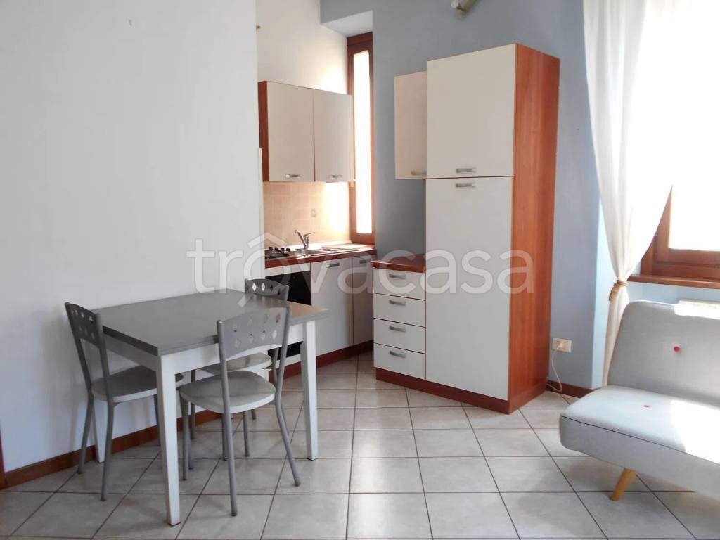 appartamento in affitto a Monza in zona Centro Storico