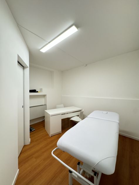 negozio in affitto a Monza