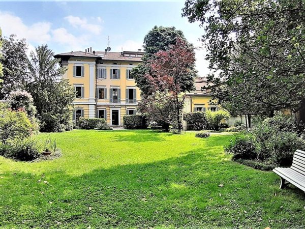 appartamento in affitto a Monza in zona Centro Storico