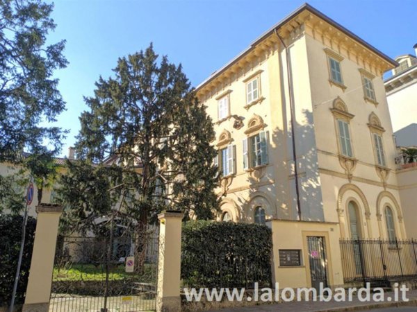 appartamento in affitto a Monza in zona Centro Storico