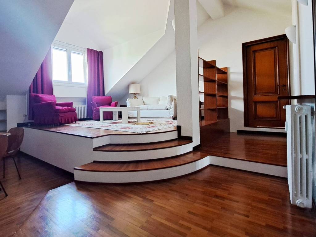 attico in affitto a Monza