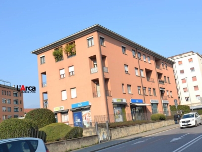 appartamento in affitto a Monza in zona Centro Storico