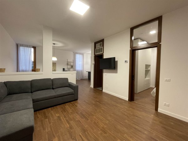 appartamento in affitto a Monza in zona Centro Storico