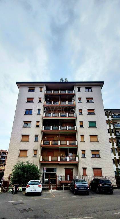 appartamento in affitto a Monza in zona Centro Storico