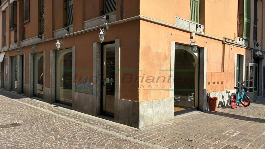appartamento in affitto a Monza in zona Centro Storico