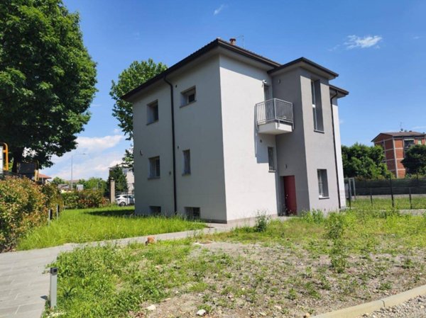 appartamento in affitto a Monza