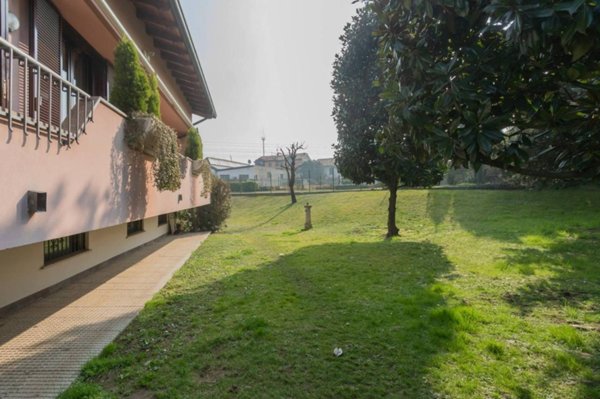 appartamento in affitto a Monza in zona Centro Storico