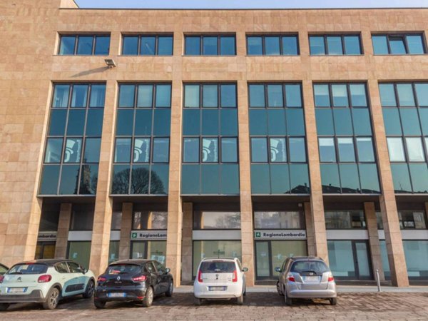 ufficio in affitto a Monza
