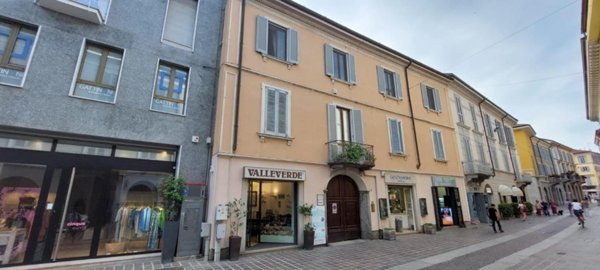 appartamento in affitto a Monza in zona Centro Storico