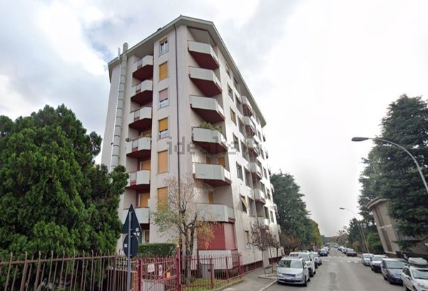 appartamento in affitto a Monza in zona Centro Storico