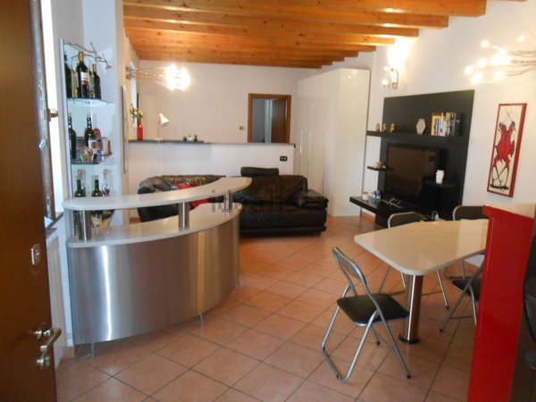 appartamento in affitto a Monza in zona Centro Storico