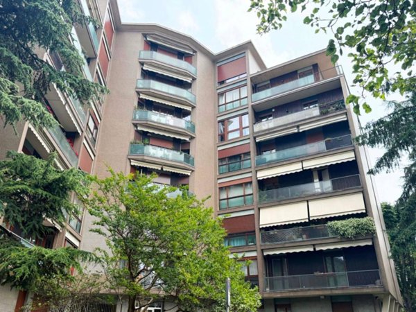 appartamento in affitto a Monza in zona Centro Storico