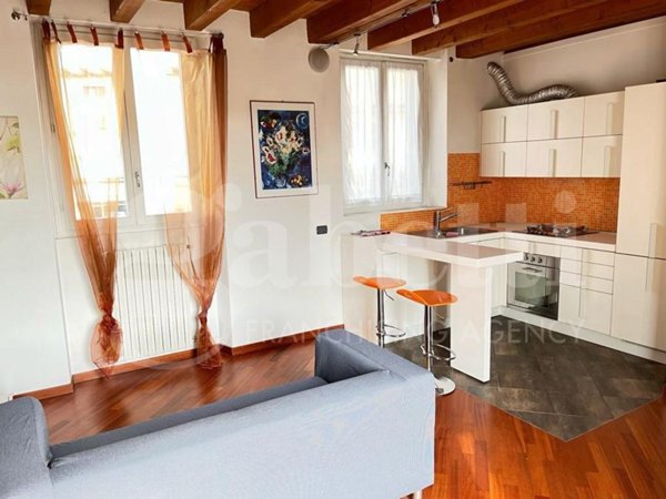 appartamento in affitto a Monza in zona Centro Storico