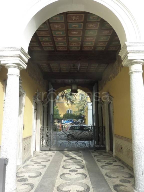 appartamento in affitto a Monza in zona Centro Storico