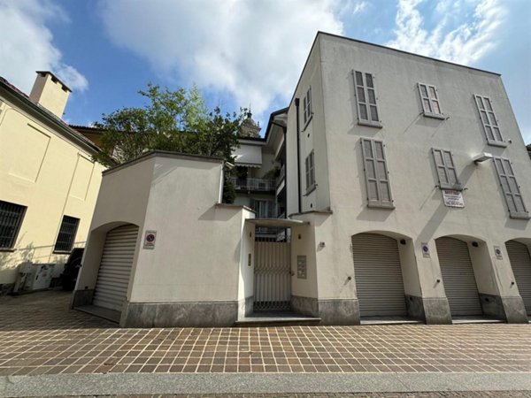 appartamento in affitto a Monza in zona Centro Storico