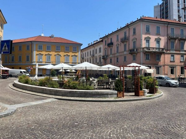 appartamento in affitto a Monza in zona Centro Storico